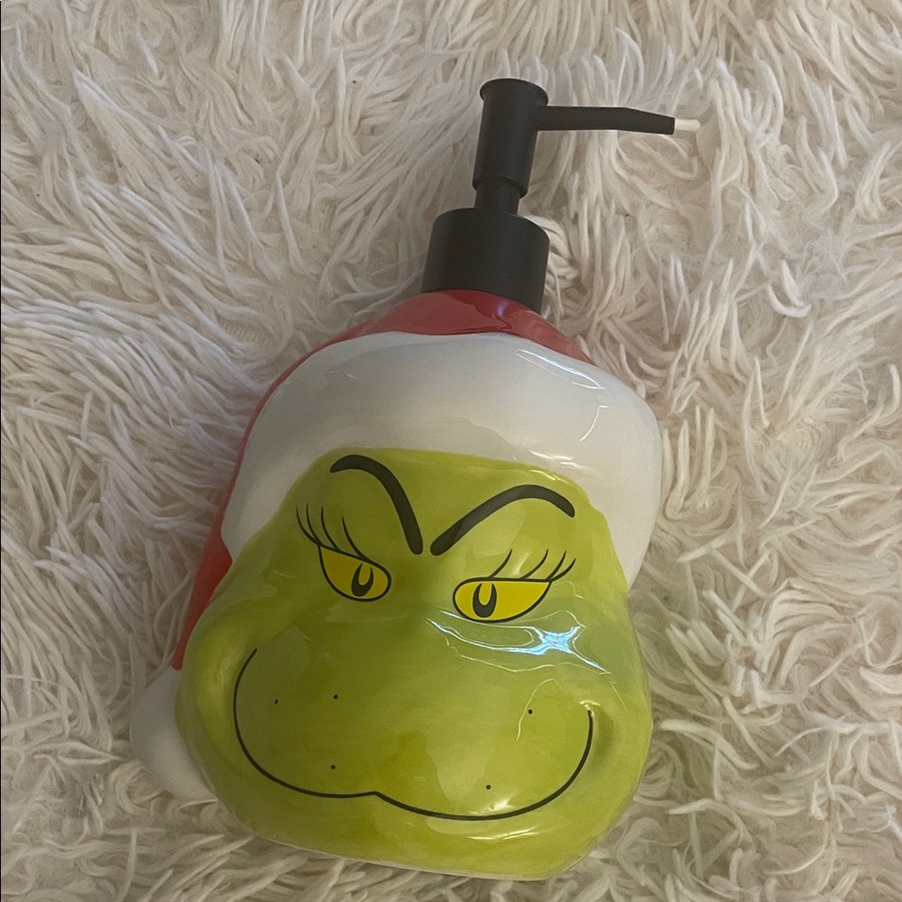 Dr. Seuss Grinch Soap Dispenser - Red, Green, White
